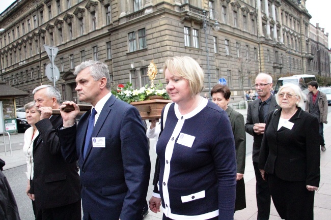 Marsz Akcji Katolickiej z pl. Matejki na Rynek Główny