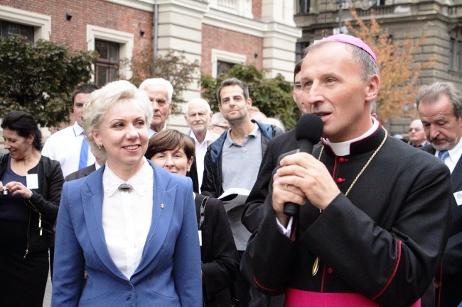 Marsz Akcji Katolickiej z pl. Matejki na Rynek Główny