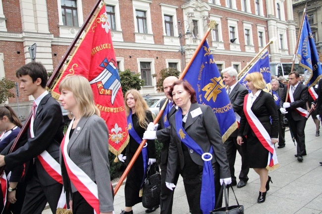 Marsz Akcji Katolickiej z pl. Matejki na Rynek Główny