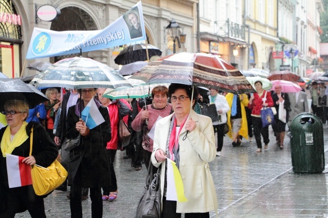 Marsz Akcji Katolickiej z pl. Matejki na Rynek Główny