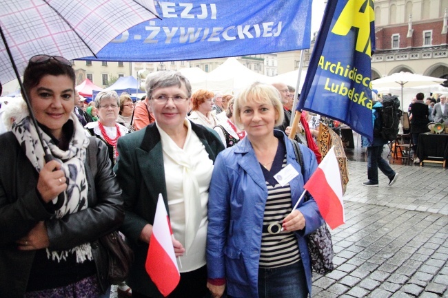 Marsz Akcji Katolickiej z pl. Matejki na Rynek Główny