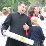 Dzieci Maryi opanowały archikatedrę cz. 2