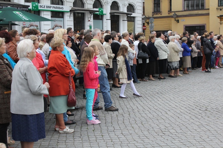 Obraz Jezusa Miłosiernego już przyjechał do Cieszyna! - cz. 1