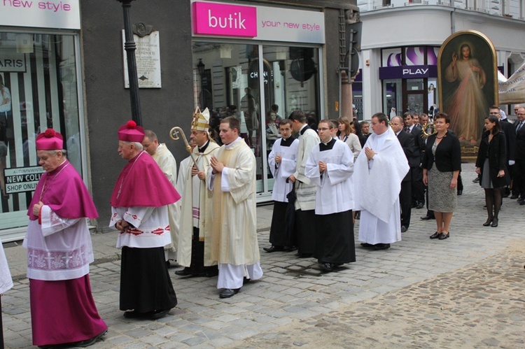 Obraz Jezusa Miłosiernego już przyjechał do Cieszyna! - cz. 2