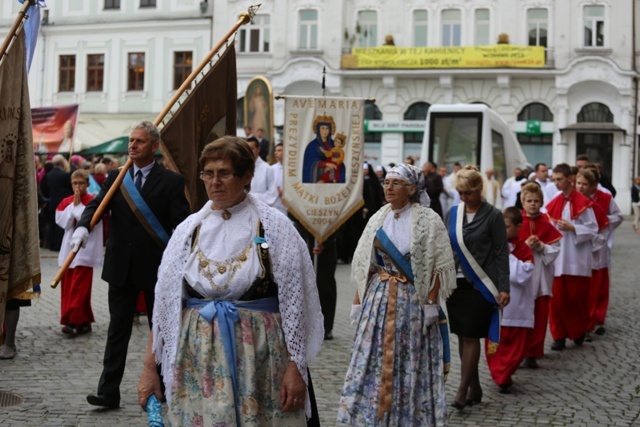 Powitanie obrazu Jezusa Miłosiernego w kościele św. Marii Magdaleny w Cieszynie