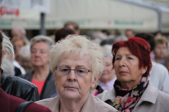 Dziękujemy za ochronę przed kataklizmami