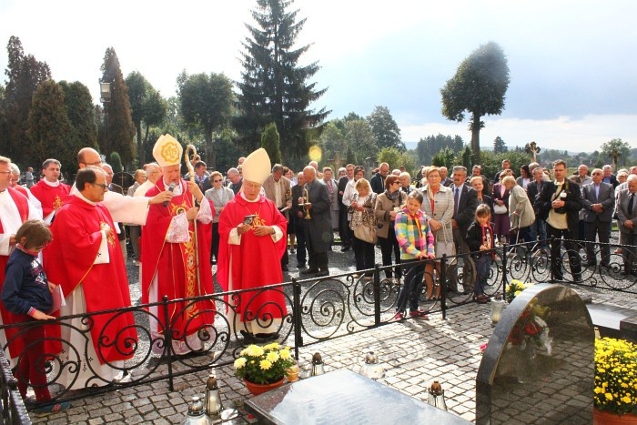 5 lat z bł. ks. Hirschfelderem