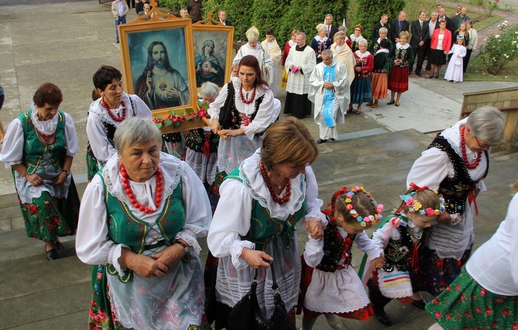 Kościół oddany Bogu