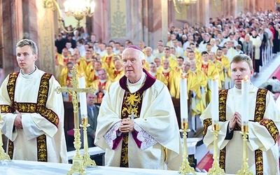  Uroczyste celebry – w tym kościele to coś oczywistego