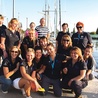 Na chwilę przed opuszczeniem kołobrzeskiego portu. 14 kobiet zmagających się z nowotworem swoim OnkoRejsem pokazało, że choroba to nie wyrok. Przypomniały też innym o badaniach profilaktycznych