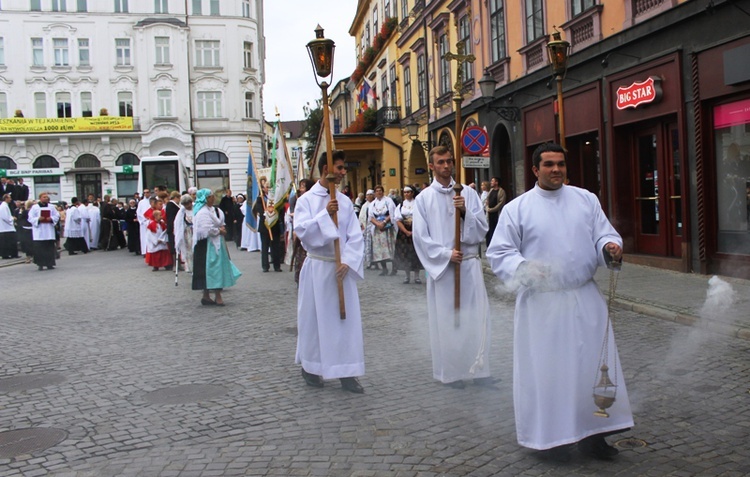 Wprowadzenie Znaków Miłosierdzia do kościoła św. Marii Magdaleny w Cieszynie