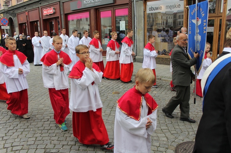 Wprowadzenie Znaków Miłosierdzia do kościoła św. Marii Magdaleny w Cieszynie