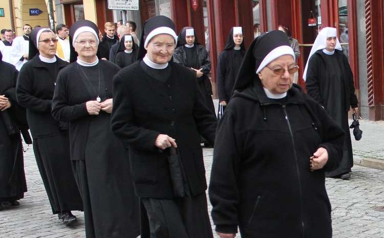 Wprowadzenie Znaków Miłosierdzia do kościoła św. Marii Magdaleny w Cieszynie