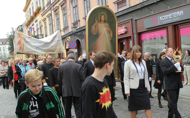 Wprowadzenie Znaków Miłosierdzia do kościoła św. Marii Magdaleny w Cieszynie