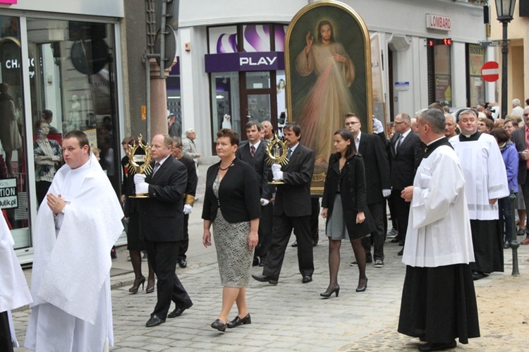 Wprowadzenie Znaków Miłosierdzia do kościoła św. Marii Magdaleny w Cieszynie