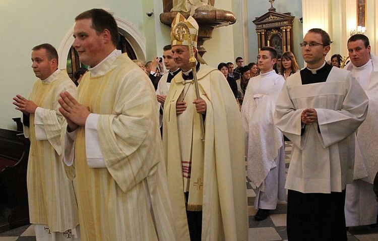 Wprowadzenie Znaków Miłosierdzia do kościoła św. Marii Magdaleny w Cieszynie