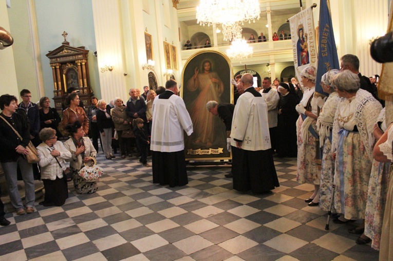 Wprowadzenie Znaków Miłosierdzia do kościoła św. Marii Magdaleny w Cieszynie