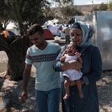 Lesbos: Tymczasowe obozy