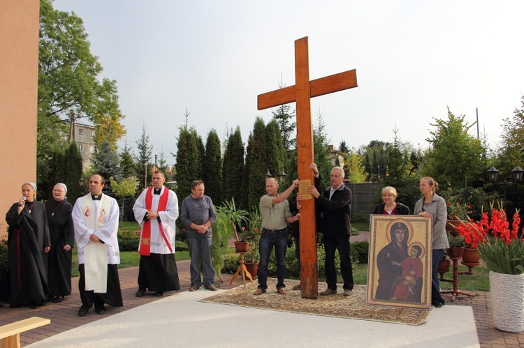 Symbole ŚDM w Domu Kapłana Seniora