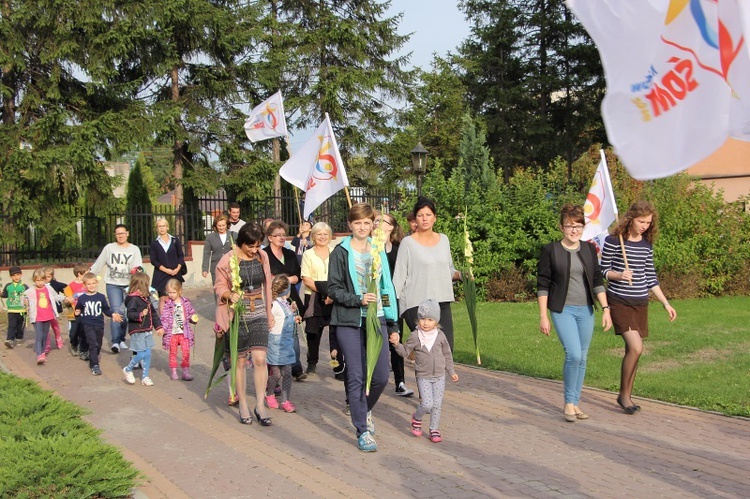 Symbole ŚDM w Domu Kapłana Seniora