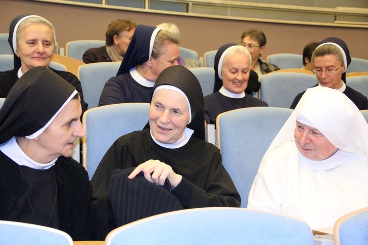 Życie konsekrowane na Wydziale Teologicznym