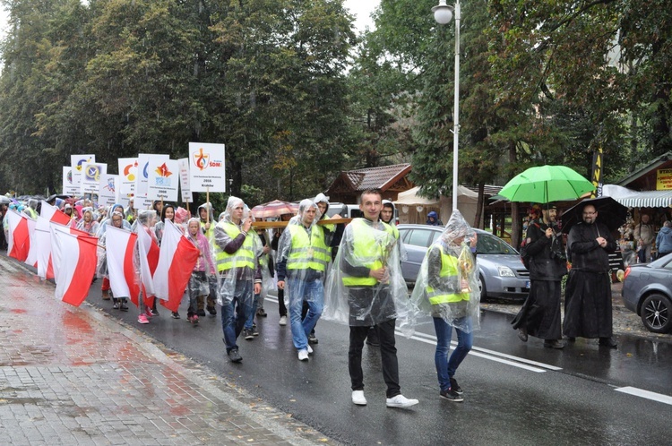 Synaj w Krynicy - przemarsz