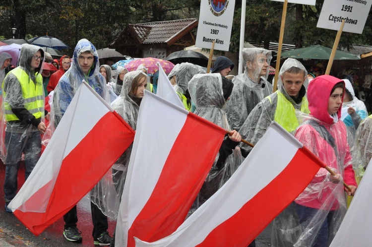 Synaj w Krynicy - przemarsz