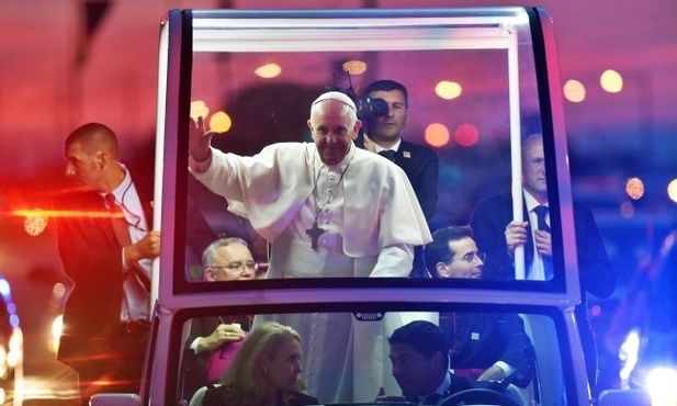 Papież wezwał do obrony wolności religijnej