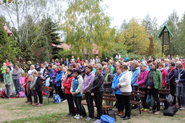 Pielgrzymka katechetów i nauczycieli do Chrust