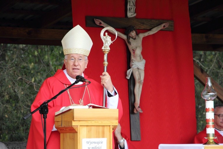 Pielgrzymka katechetów i nauczycieli do Chrust