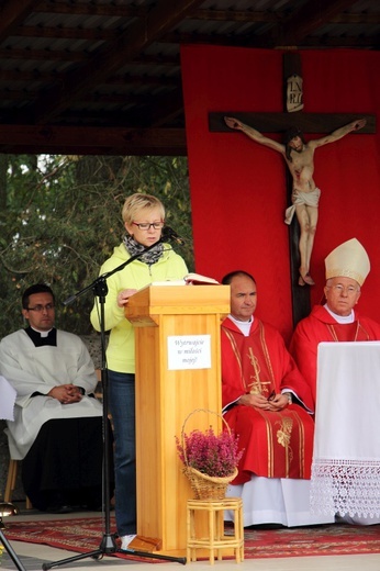 Pielgrzymka katechetów i nauczycieli do Chrust