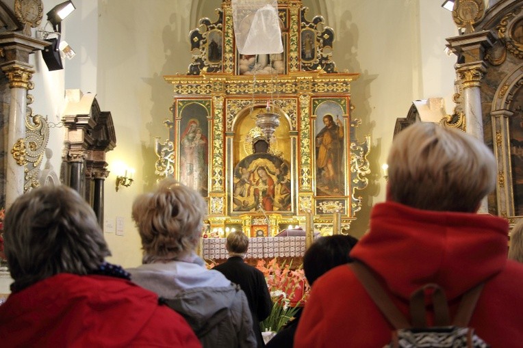 Pielgrzymka katechetów i nauczycieli do Chrust