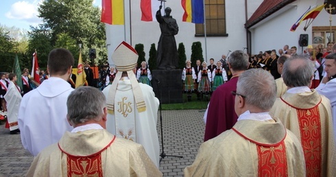 Muzułmanie pukają do drzwi. Co odpowiesz?