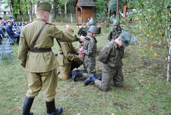 Patriotycznie w Momotach