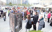 Koronka w centrum Katowic