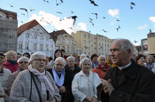 Słupszczanie rozpalili iskrę miłosierdzia