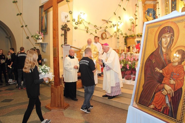 Symbole ŚDM w Lubochni