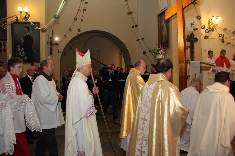 Symbole ŚDM w Lubochni