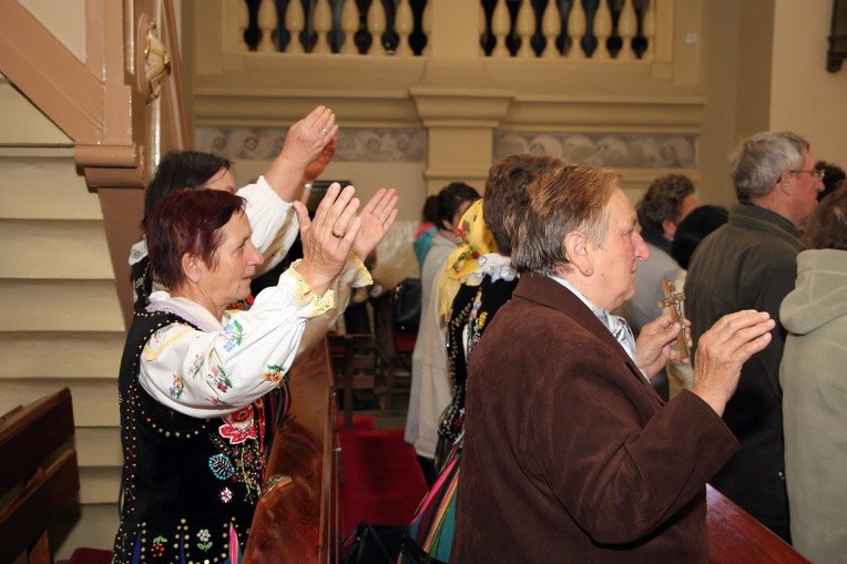 Symbole ŚDM w Lubochni