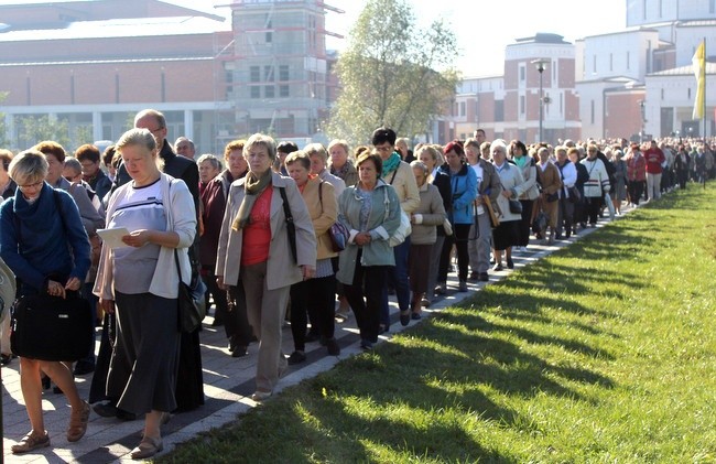 Archidiecezjalna pielgrzymka róż Żywego Różańca