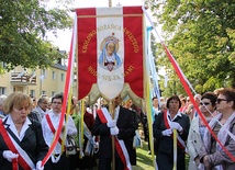 Żywy Różaniec w Rokitnie