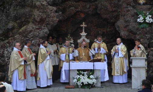 Nie żyjemy jak pierwsi chrześcijanie