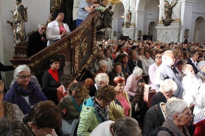 Pielgrzymka Różańcowa w Bardzie