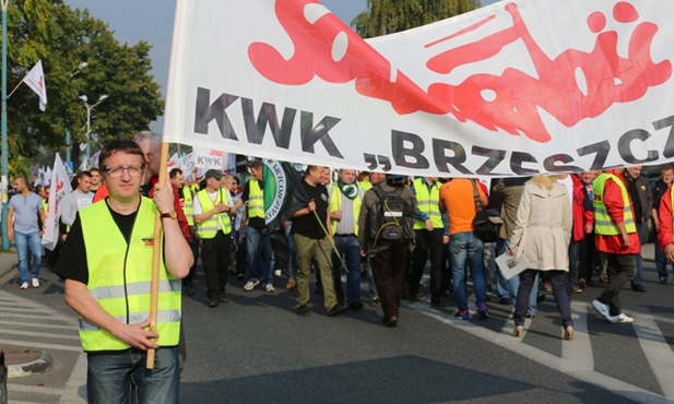 Protest rozpoczął się w Brzeszczach, gdzie w styczniu górnicy zaczęli jako pierwsi strajk w obronie kopalni