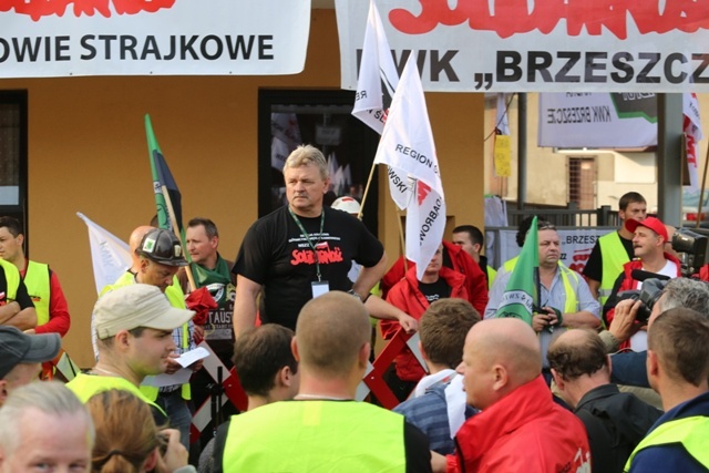 Manifestacja górników pod kopalnią "Brzeszcze"