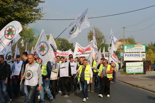 Manifestacja górników pod kopalnią "Brzeszcze"