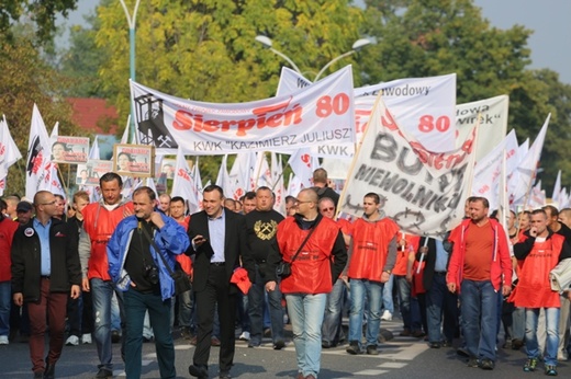 Manifestacja górników pod kopalnią "Brzeszcze"