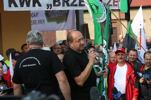 Manifestacja górników pod kopalnią "Brzeszcze"