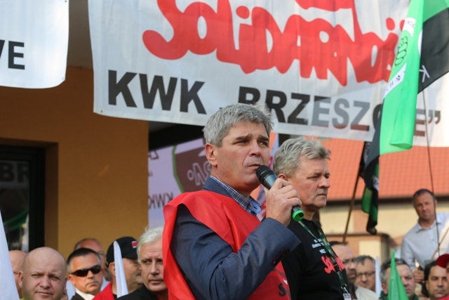 Manifestacja górników pod kopalnią "Brzeszcze"