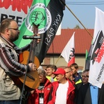 Manifestacja górników pod kopalnią "Brzeszcze"